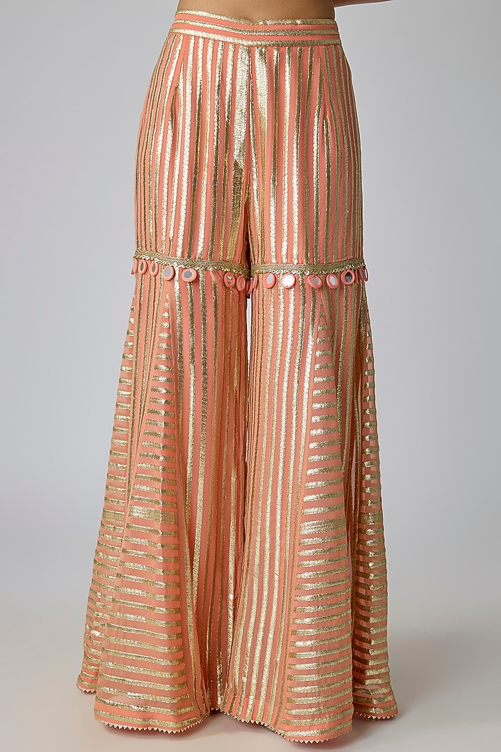 Peach Georgette Embroidered Short Kurta Set by I Am Design at Pernia's Pop Up Shop