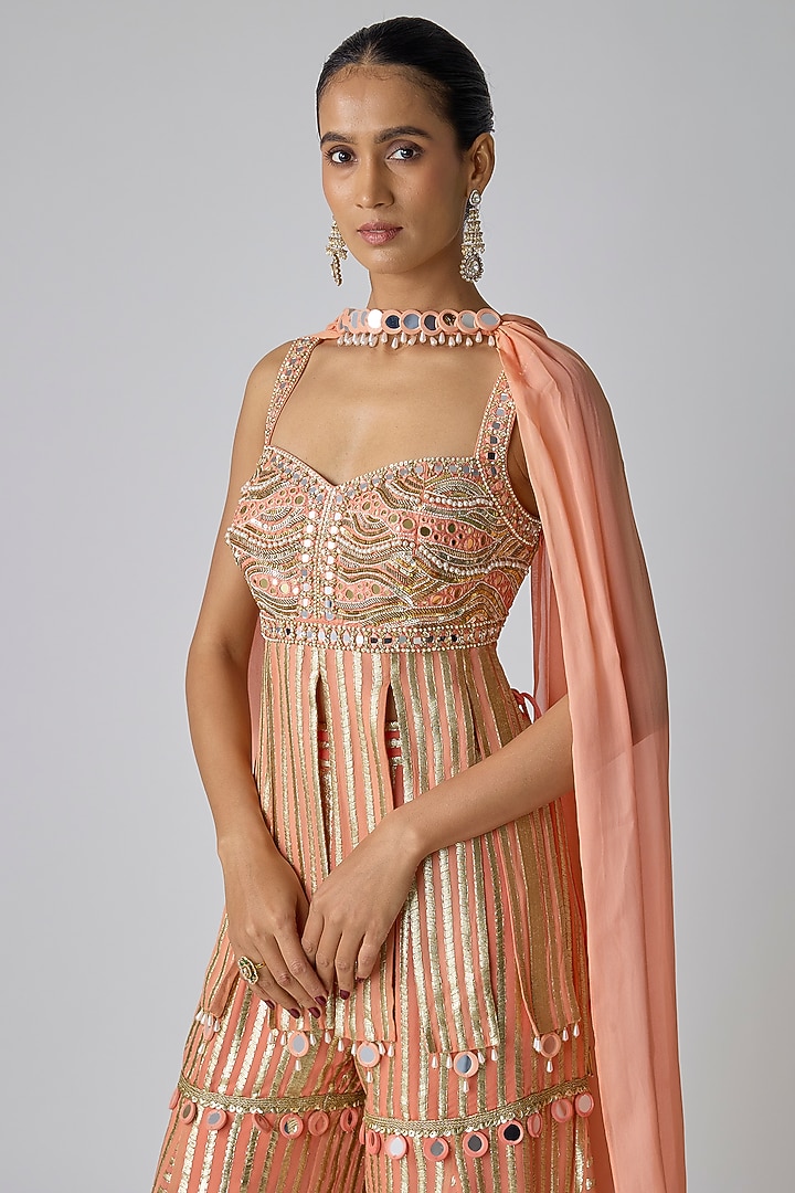 Peach Georgette Embroidered Short Kurta Set by I Am Design at Pernia's Pop Up Shop