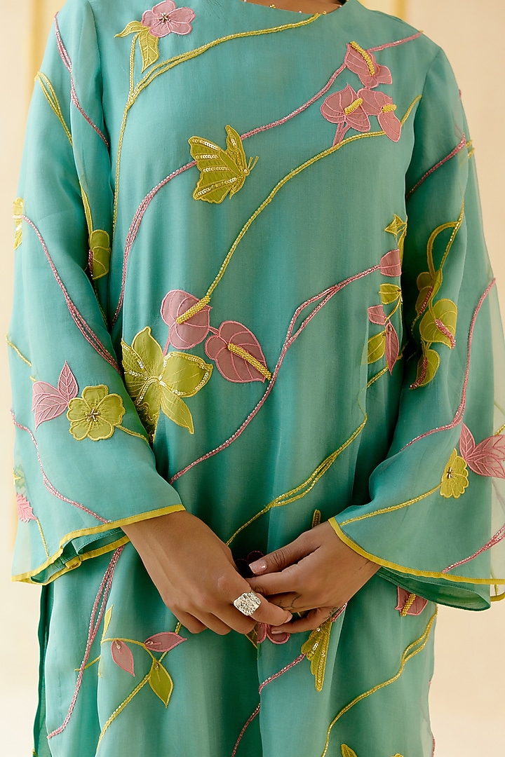Mint Silk Organza Floral Applique Work Kurta Set by I AM DESIGN at Pernia's Pop Up Shop