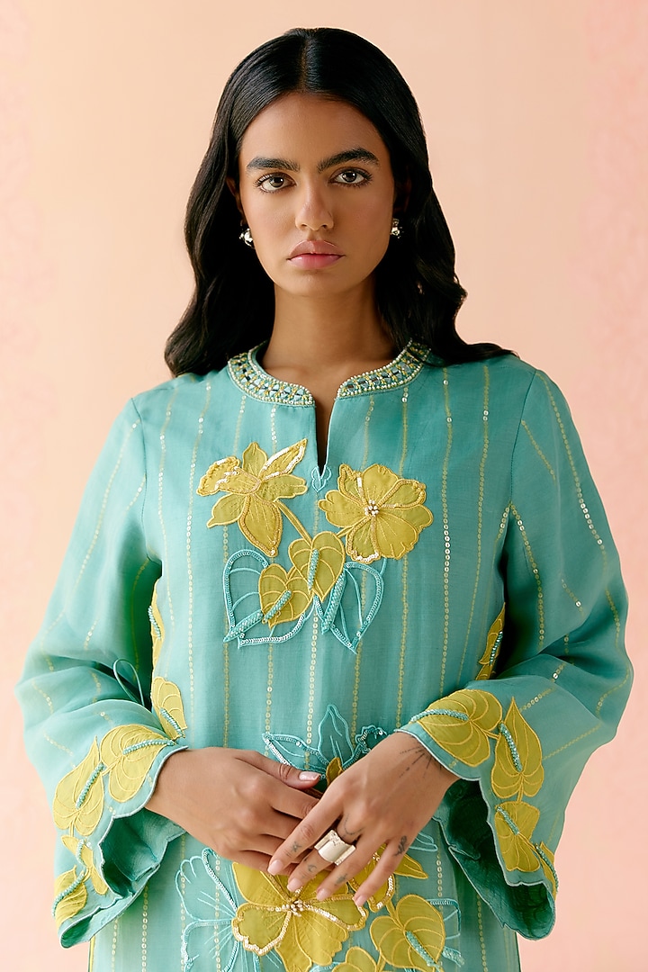 Mint Silk Organza Floral Applique Work Kurta Set by I AM DESIGN at Pernia's Pop Up Shop