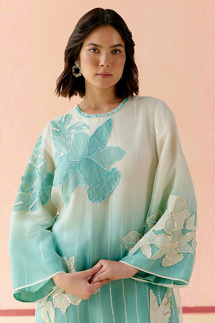Mint Silk Organza Floral Applique Work Kurta Set by I AM DESIGN at Pernia's Pop Up Shop