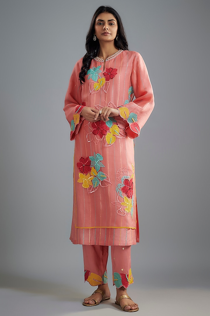 Pink Silk Organza Floral Applique Work Layered Kurta Set by I AM DESIGN at Pernia's Pop Up Shop