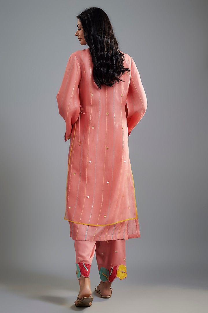 Pink Silk Organza Floral Applique Work Layered Kurta Set by I AM DESIGN at Pernia's Pop Up Shop
