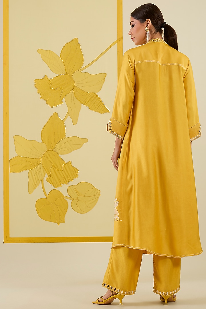 Mustard Silk Chanderi Floral Applique Work Kurta Set by I AM DESIGN at Pernia's Pop Up Shop