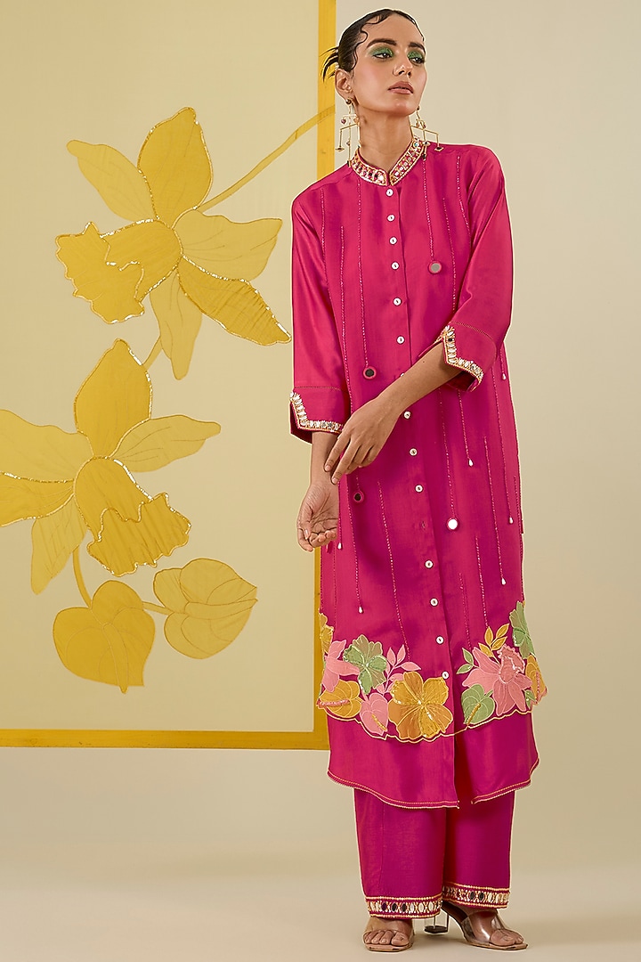 Hot Pink Silk Chanderi Floral Applique Work Kurta Set by I AM DESIGN at Pernia's Pop Up Shop