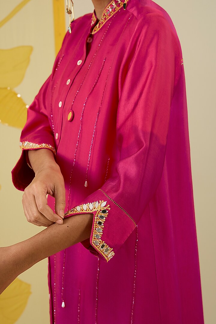 Hot Pink Silk Chanderi Floral Applique Work Kurta Set by I AM DESIGN at Pernia's Pop Up Shop