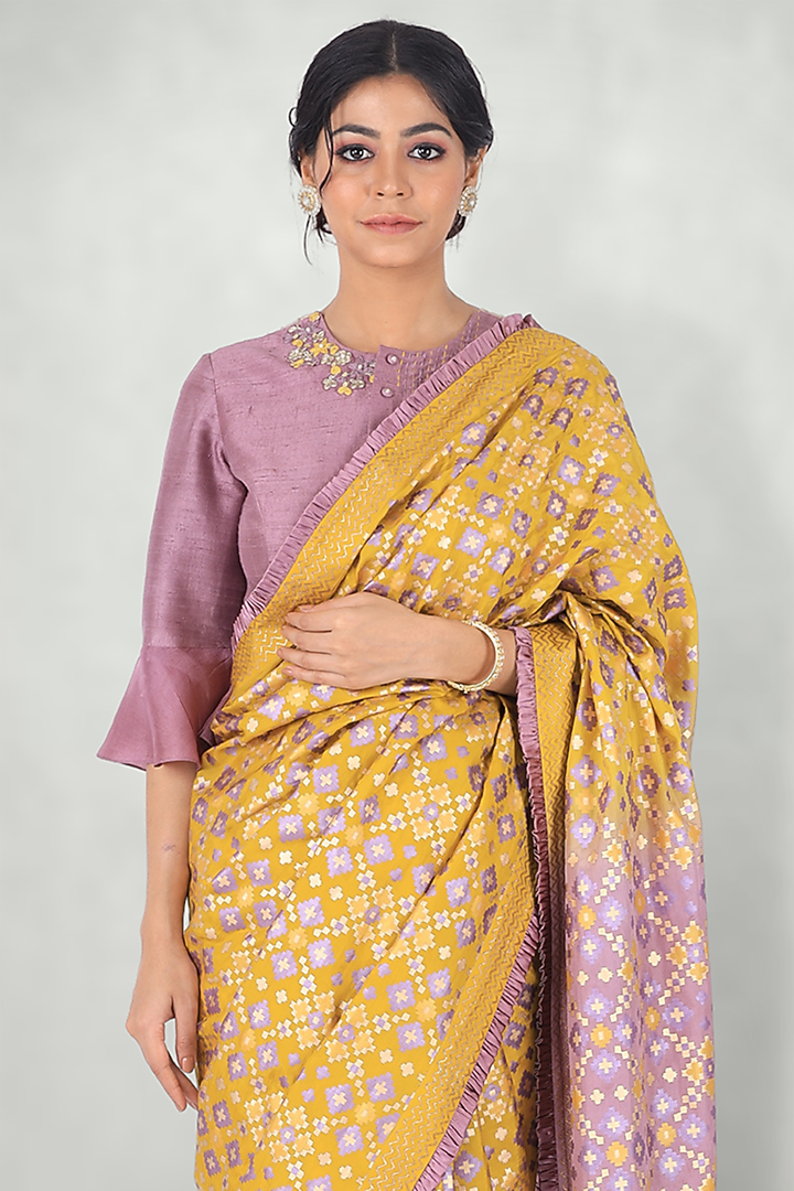 Mauve & Mustard Tie-Dyed Wedding Saree Set by I Am Design at Pernia's Pop Up Shop