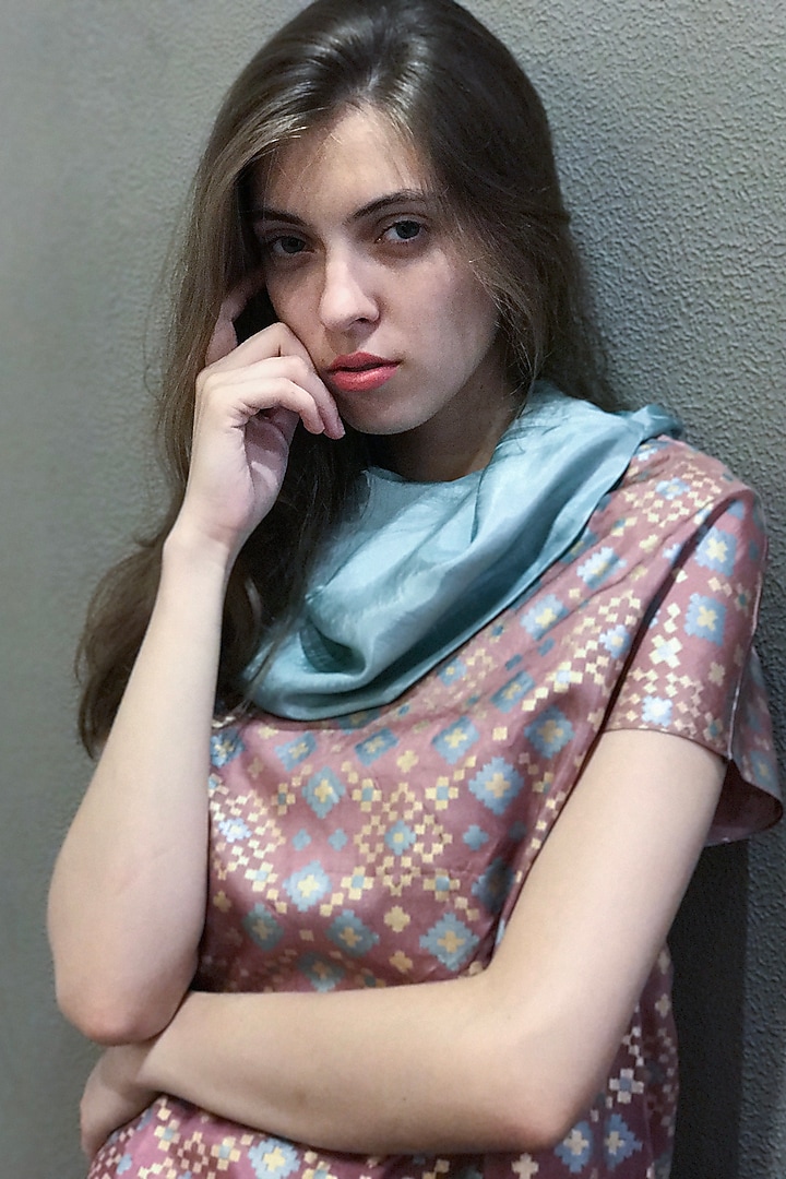 Mauve Printed Kurta Dress With Attached Scarf by I AM DESIGN at Pernia's Pop Up Shop