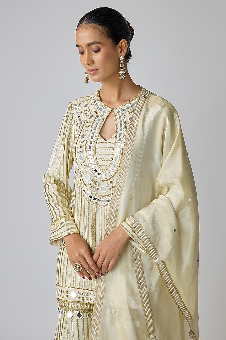 Ivory Georgette Embroidered Short Kurta Set by I Am Design at Pernia's Pop Up Shop