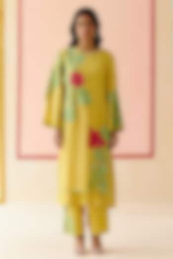 Mustard Silk Organza Floral Applique Work Kurta Set by I AM DESIGN at Pernia's Pop Up Shop