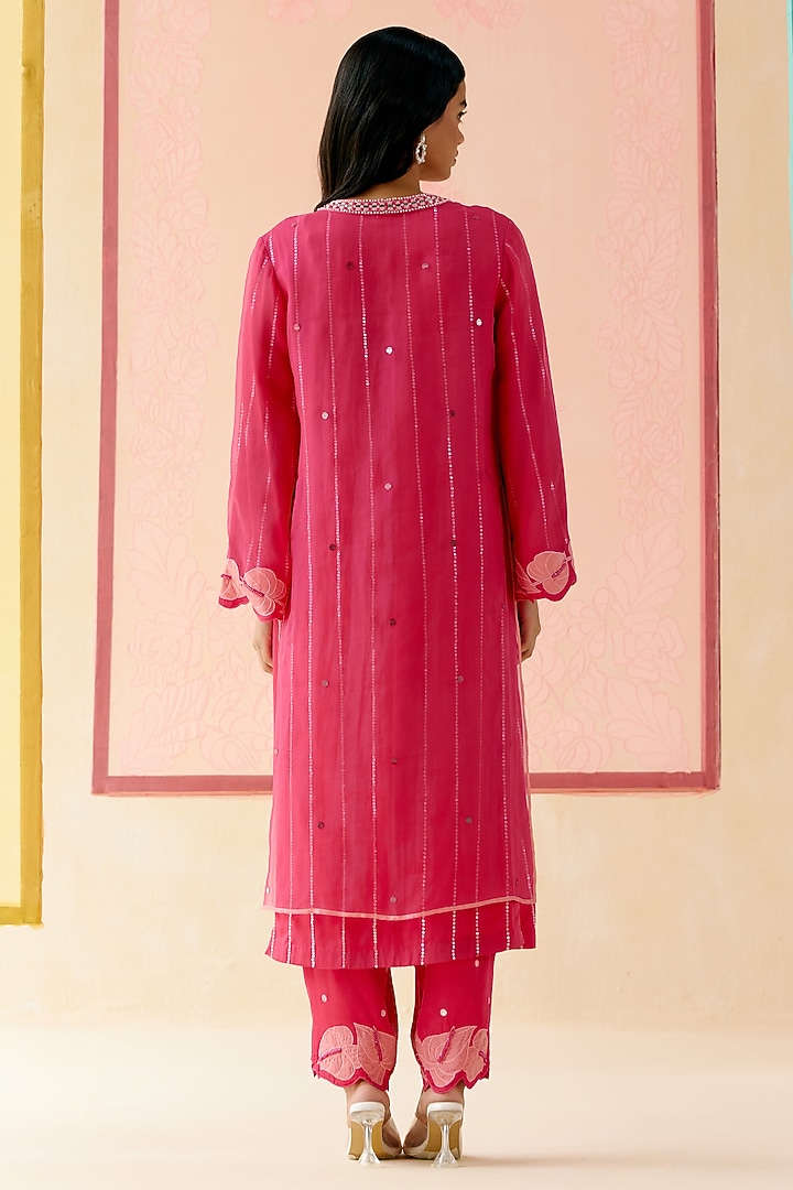 Hot Pink Silk Organza Floral Applique Work Kurta Set by I AM DESIGN at Pernia's Pop Up Shop