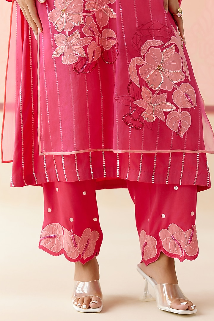 Hot Pink Silk Organza Floral Applique Work Kurta Set by I AM DESIGN at Pernia's Pop Up Shop