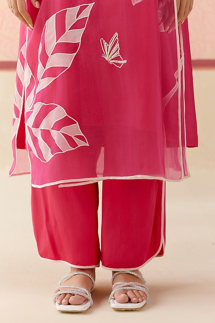 Hot Pink Silk Organza Floral Applique Work Kurta Set by I AM DESIGN at Pernia's Pop Up Shop