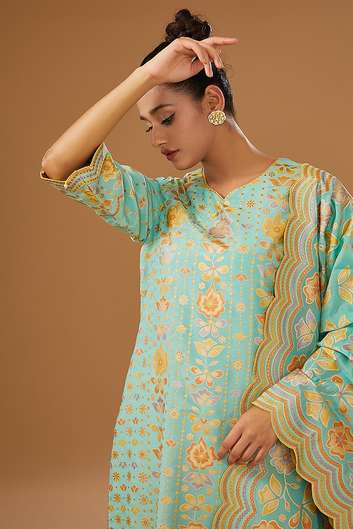 Blue Silk Floral Hand Printed Kurta Set by I AM DESIGN at Pernia's Pop Up Shop