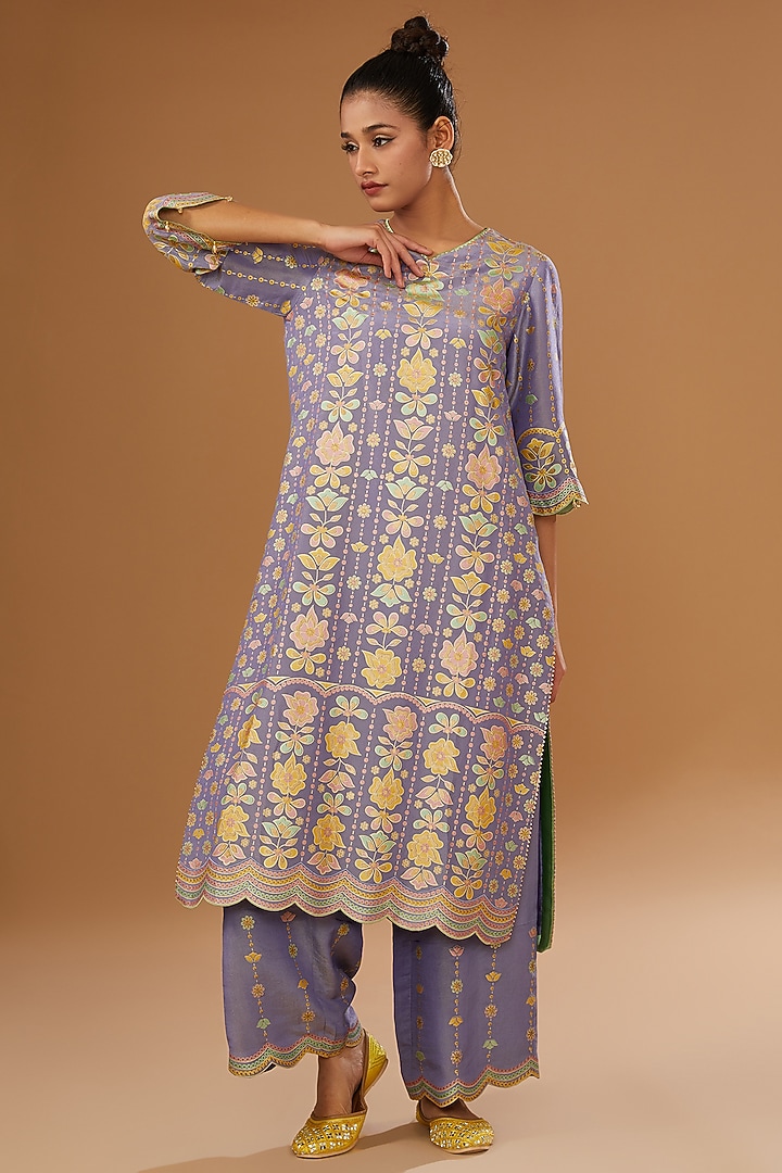 Mauve Silk Floral Hand Printed Kurta Set by I AM DESIGN at Pernia's Pop Up Shop