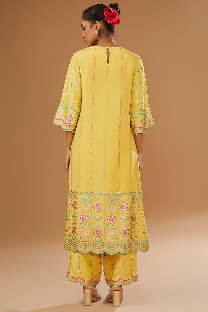 Mustard Silk Floral Hand Printed Kurta Set by I AM DESIGN at Pernia's Pop Up Shop