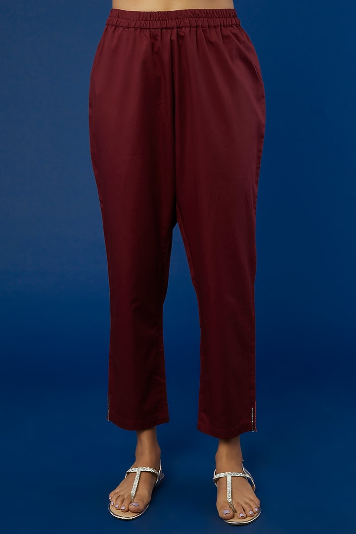 Burgundy Embroidered Kurta Set by I Am Design at Pernia's Pop Up Shop
