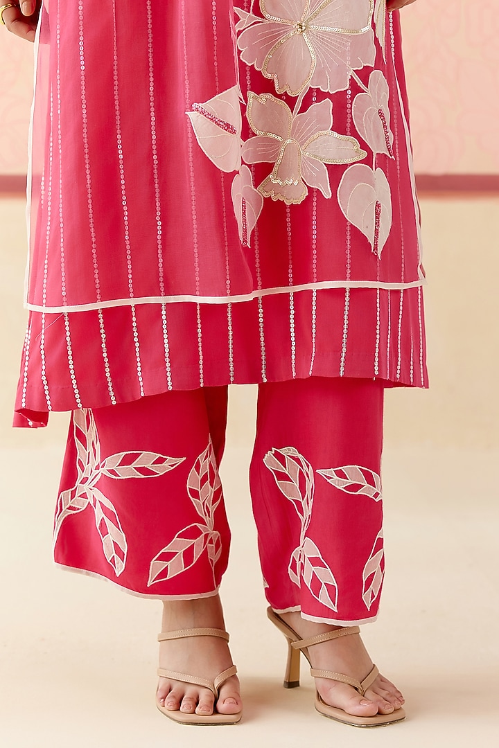 Hot Pink Silk Organza Floral Applique Work Kurta Set by I AM DESIGN at Pernia's Pop Up Shop