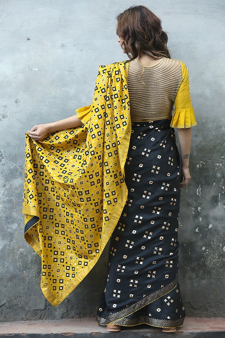 Black & Mustard Tie-Dye Printed Saree Set  by I Am Design at Pernia's Pop Up Shop
