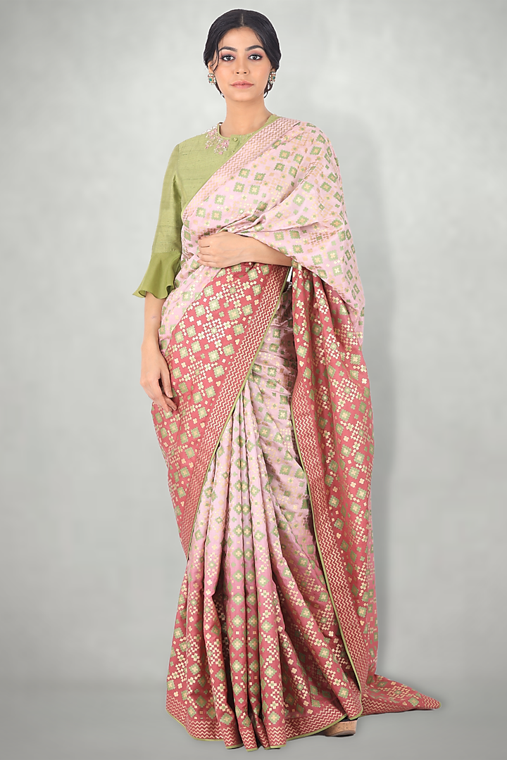 Lilac Pink Ikat Printed Saree Set by I Am Design