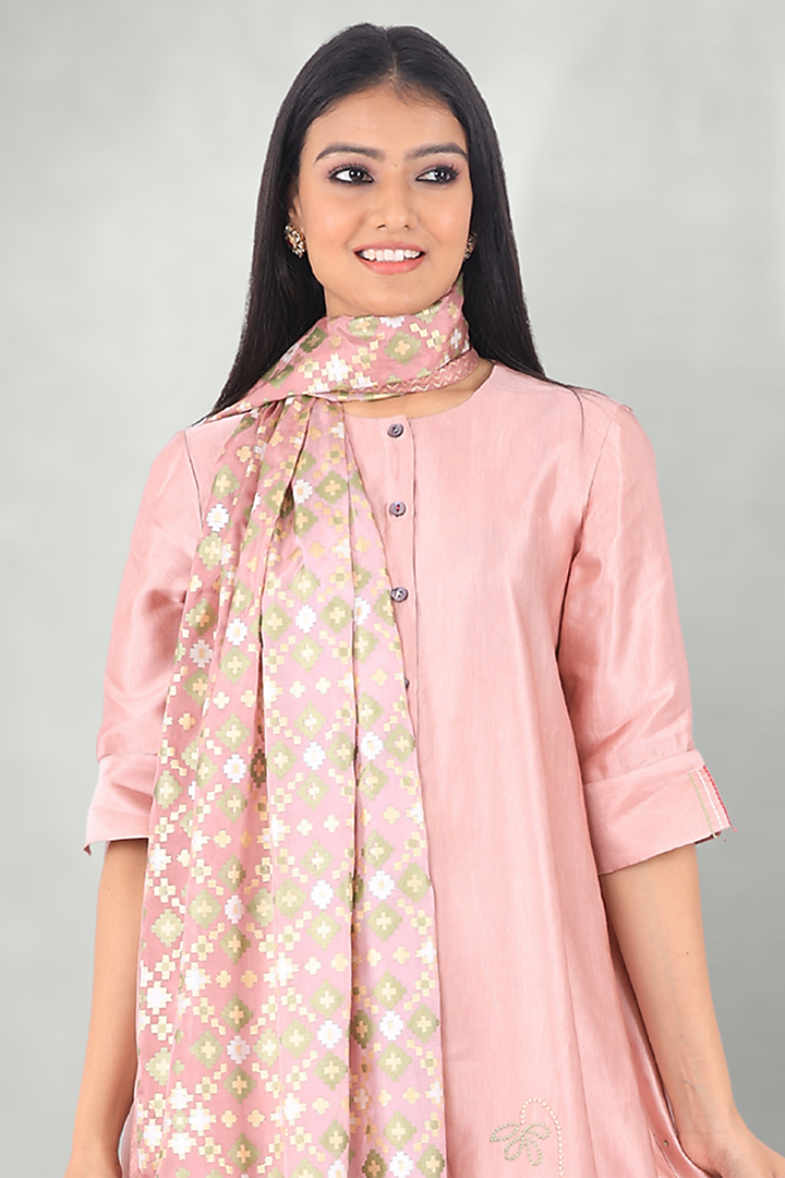 Lilac Embroidered Kurta Set by I Am Design at Pernia's Pop Up Shop