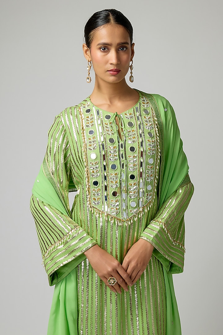 Green Georgette Hand Embroidered Metallic Kurta Set by I AM DESIGN at Pernia's Pop Up Shop