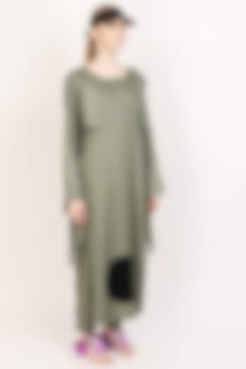 Military Green Layered Kurta With Pants by I AM TROUBLE BY KC