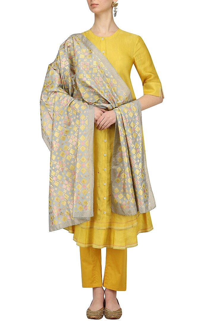 Mustard hand embroidered layered kurta and pants set available only at Pernia's Pop Up Shop.