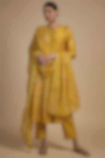 Yellow Linen Satin Motif & Sequins Embroidered Kurta Set by I Am Design at Pernia's Pop Up Shop