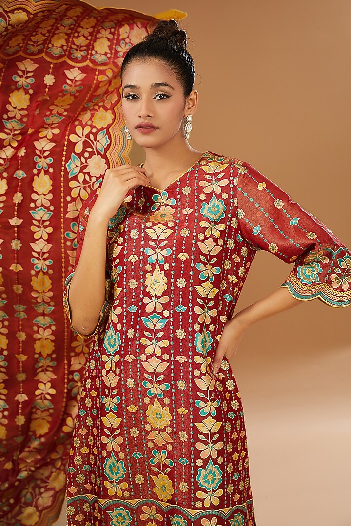 Red Silk Floral Hand Printed Kurta Set by I AM DESIGN at Pernia's Pop Up Shop