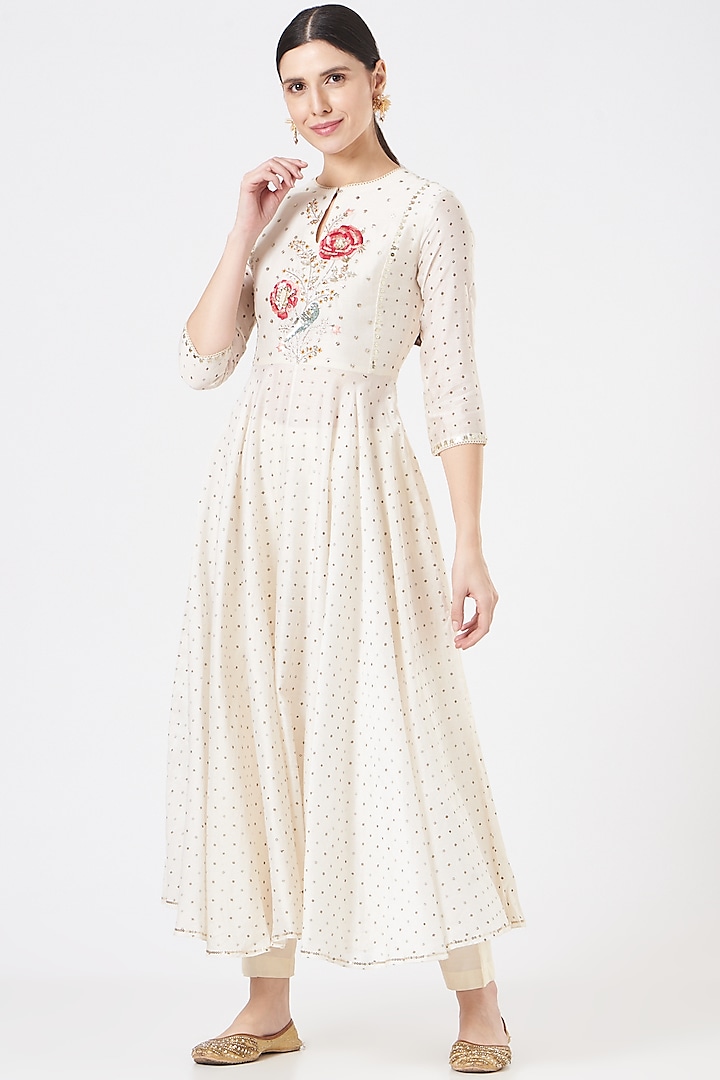 Ivory Printed & Embroidered Kurta Set by Ivory by dipika