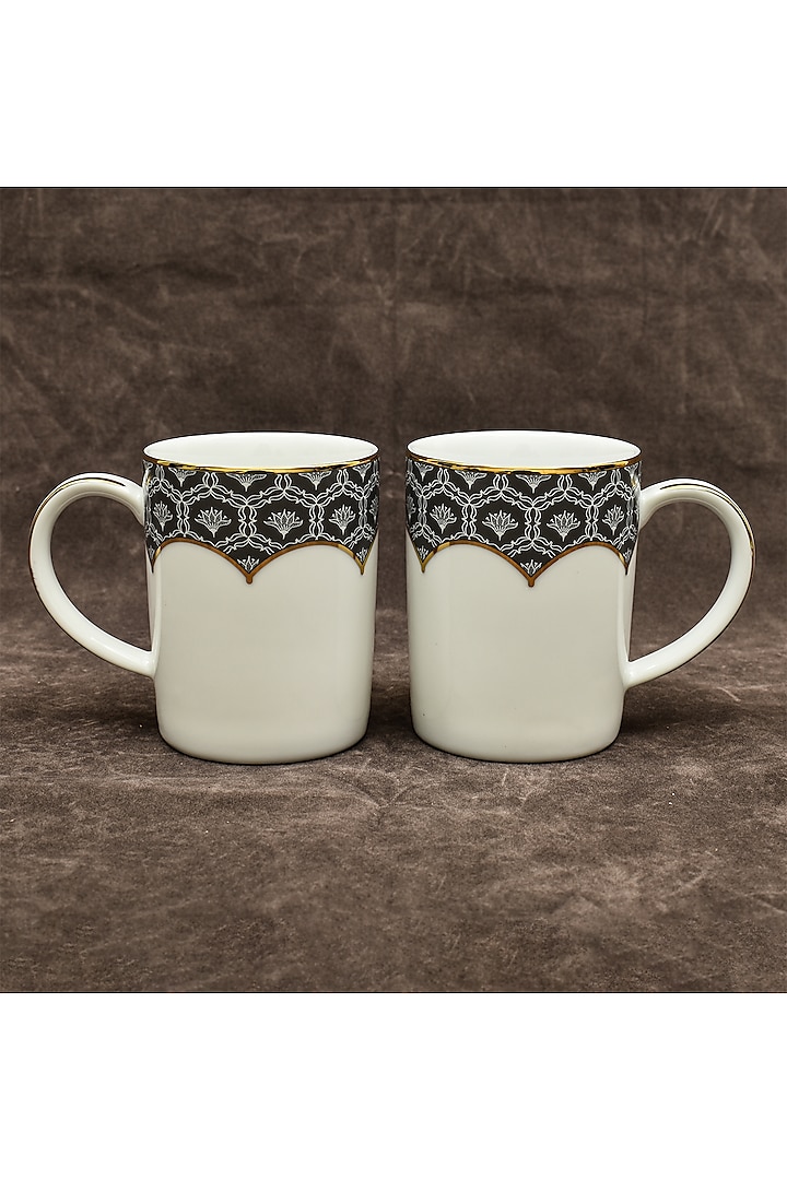 White & Grey Porcelain Mug Set by ICHKAN