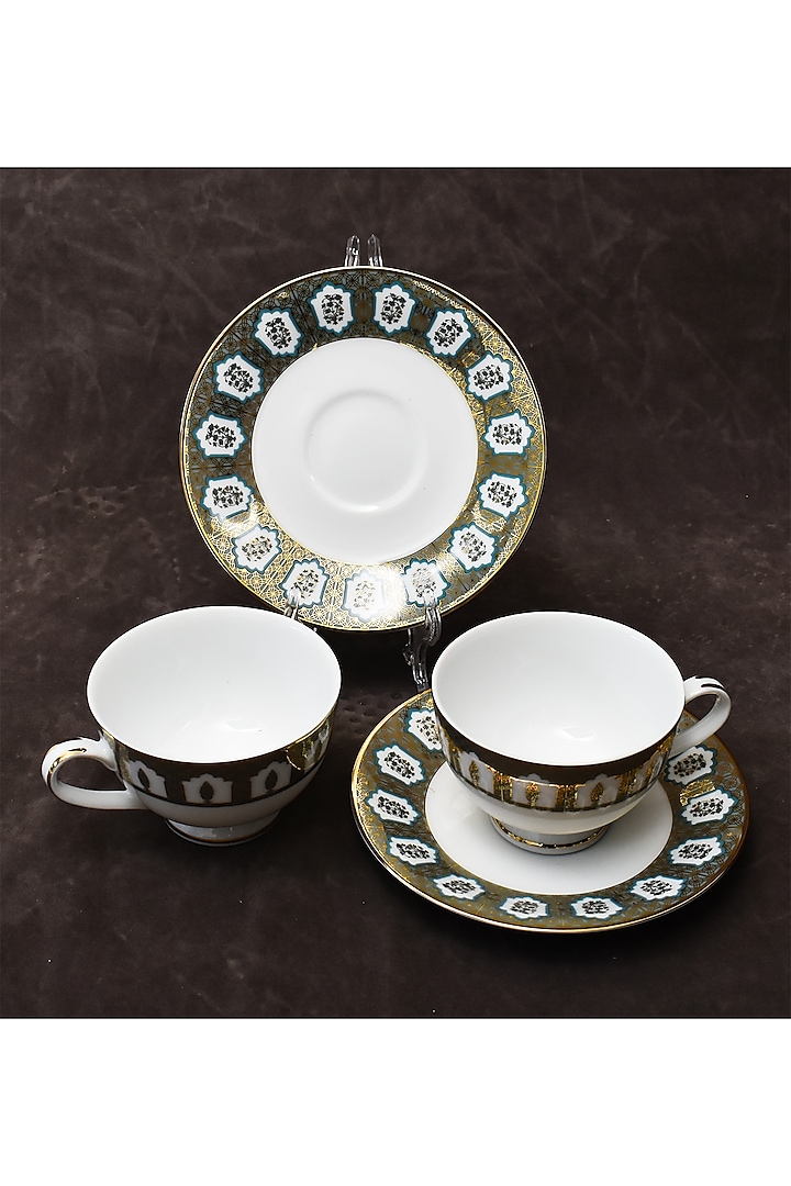 White Porcelain Printed Cup & Saucer Set With Gift Box by ICHKAN