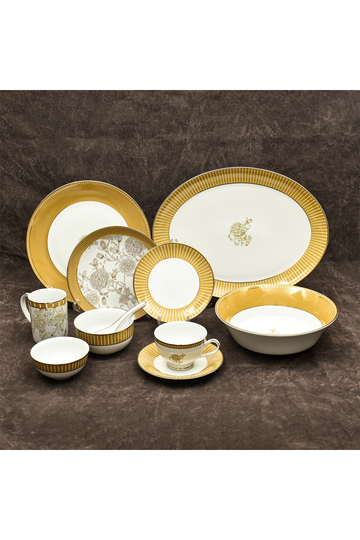 Mustard dinner outlet set