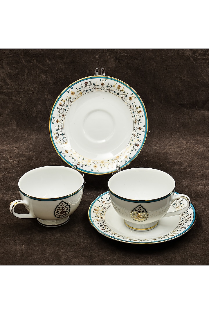 White Porcelain Printed Cup and Saucer Set With Gift Box by ICHKAN
