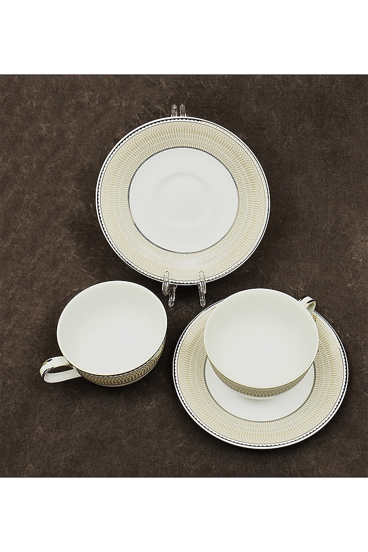 White & Beige Porcelain Cup and Saucer Set With Gift Box by ICHKAN