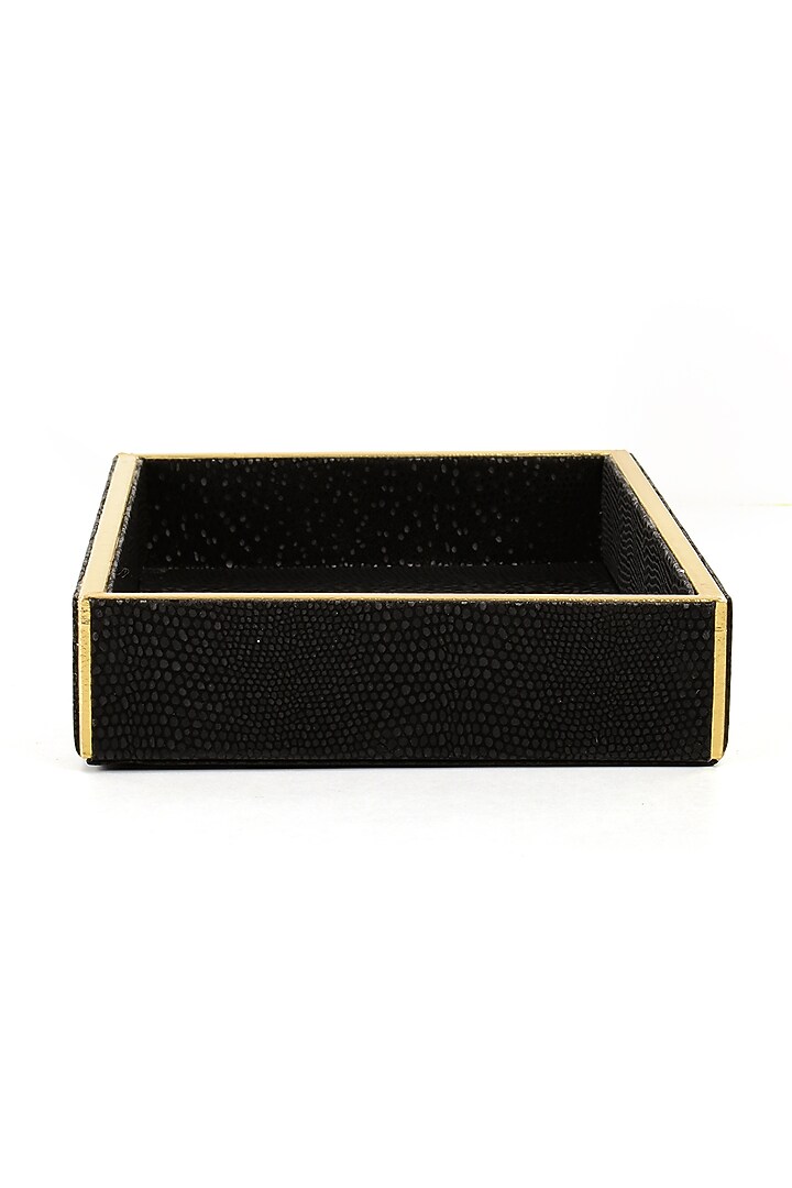 Black Serpentine Towel Tray by ICHKAN at Pernia's Pop Up Shop