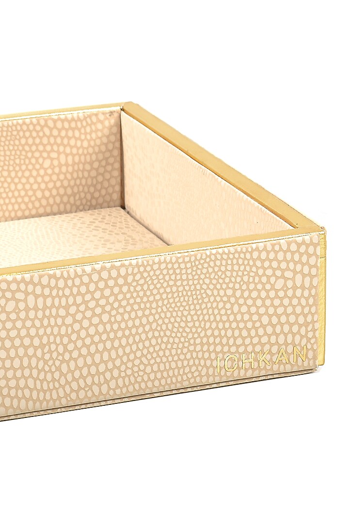 Ivory Serpentine Towel Tray by ICHKAN at Pernia's Pop Up Shop