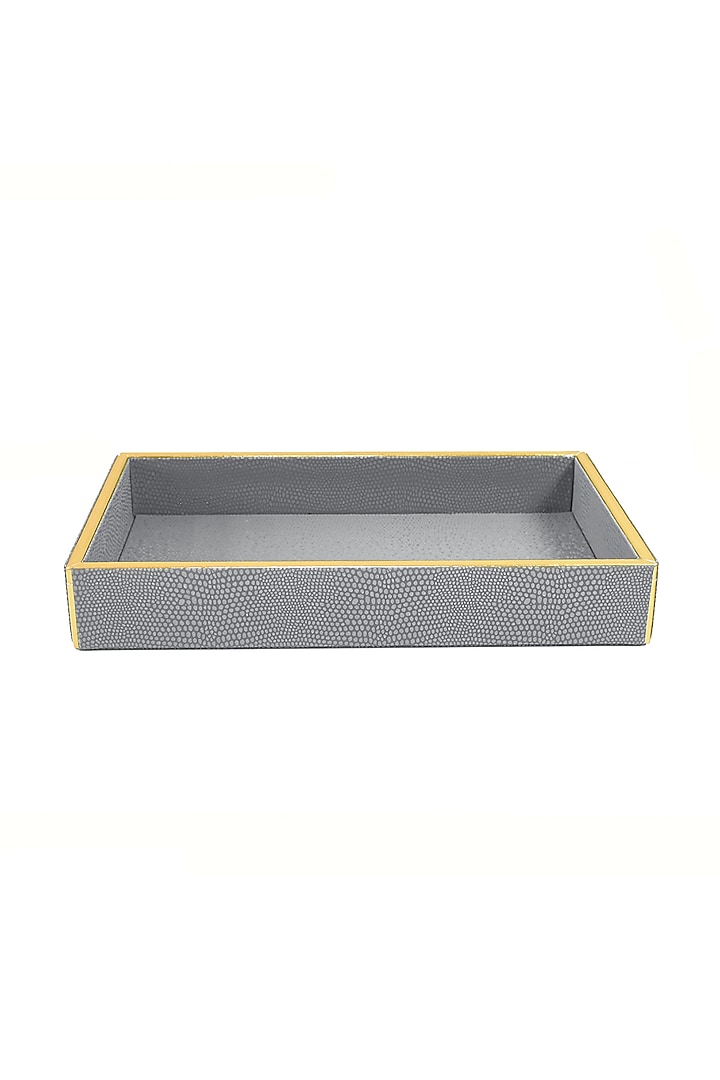 Grey Serpentine Towel Tray by ICHKAN at Pernia's Pop Up Shop