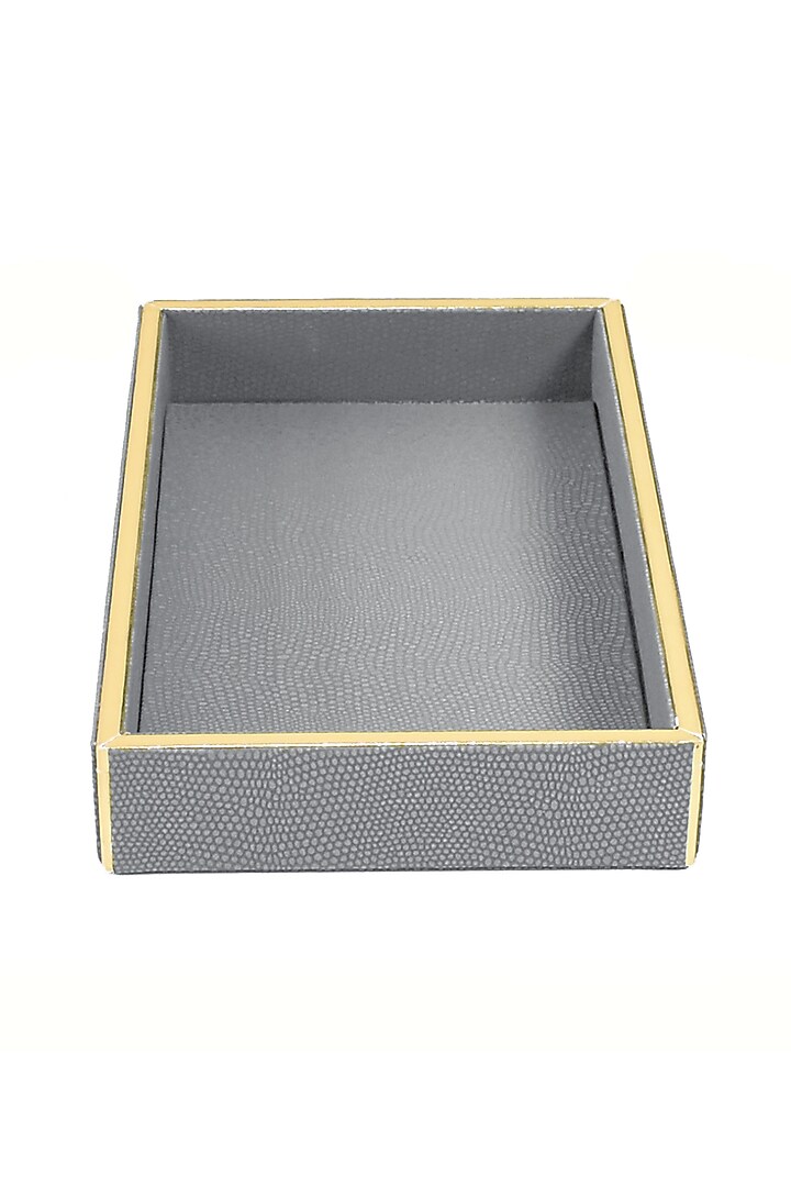 Grey Serpentine Towel Tray by ICHKAN at Pernia's Pop Up Shop
