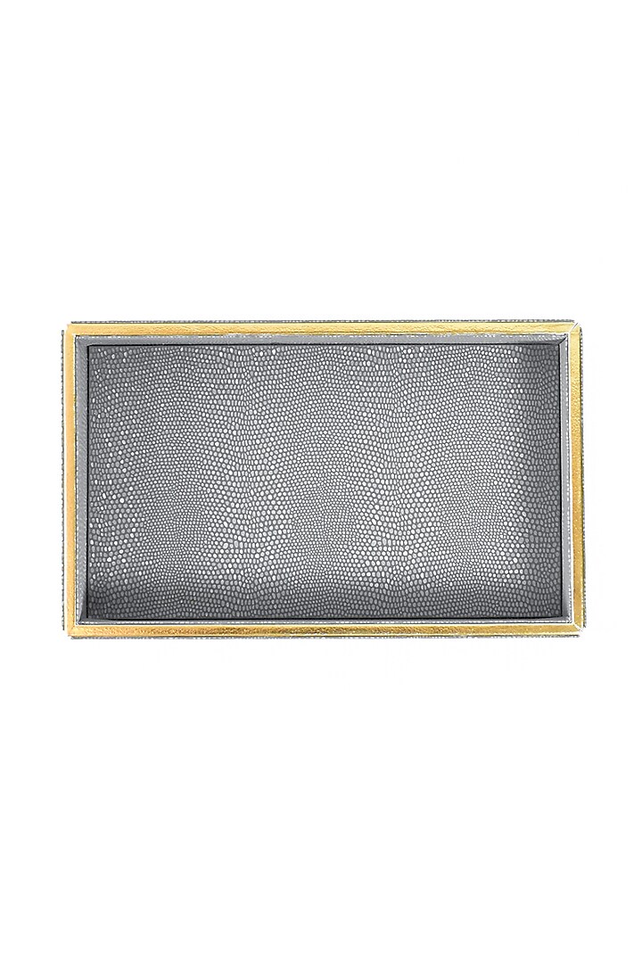 Grey Serpentine Towel Tray by ICHKAN at Pernia's Pop Up Shop
