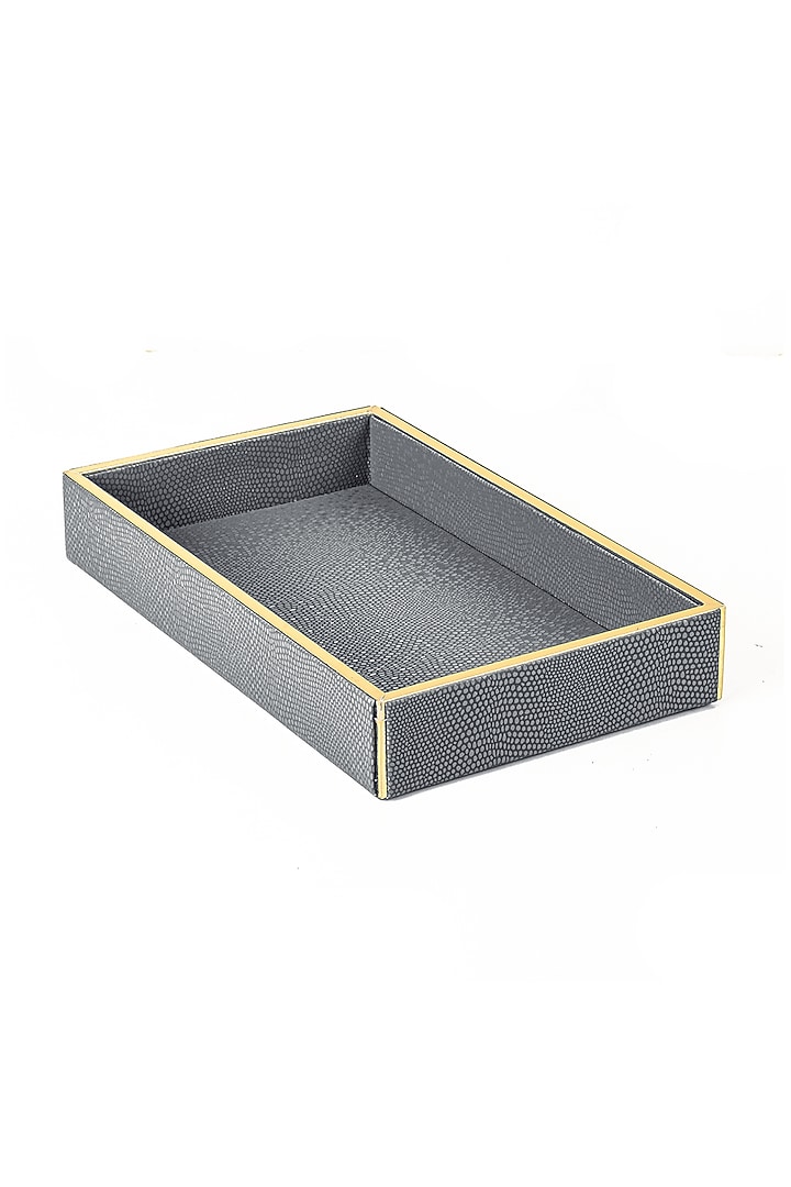 Grey Serpentine Towel Tray by ICHKAN at Pernia's Pop Up Shop