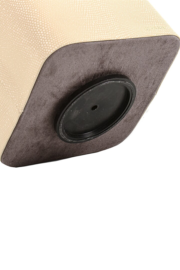 Ivory Serpentine Multi-Utility Holder by ICHKAN at Pernia's Pop Up Shop