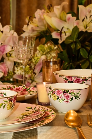 Pink Bone China Garland Dinner Set by ICHKAN