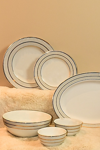Grey Porcelain Monarchy Dinner Set by ICHKAN