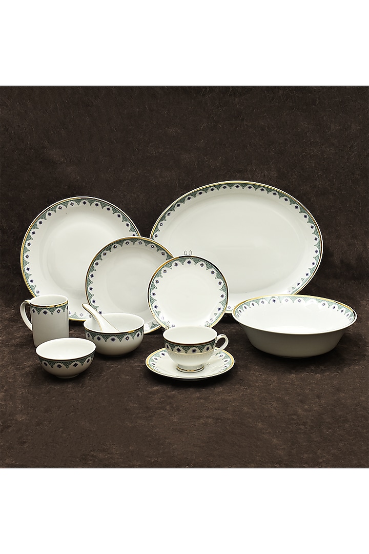 Green Porcelain Dinner Set Of 21 by ICHKAN at Pernia's Pop Up Shop