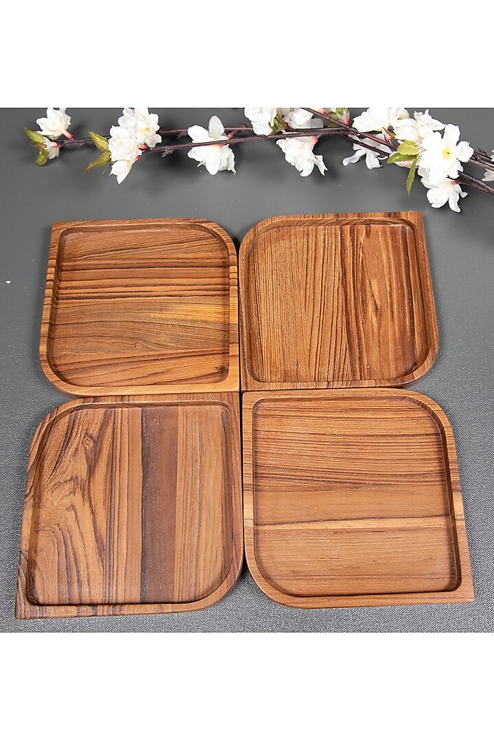 Brown Multi-Purpose Platter (Set of 2) by ICRAFT