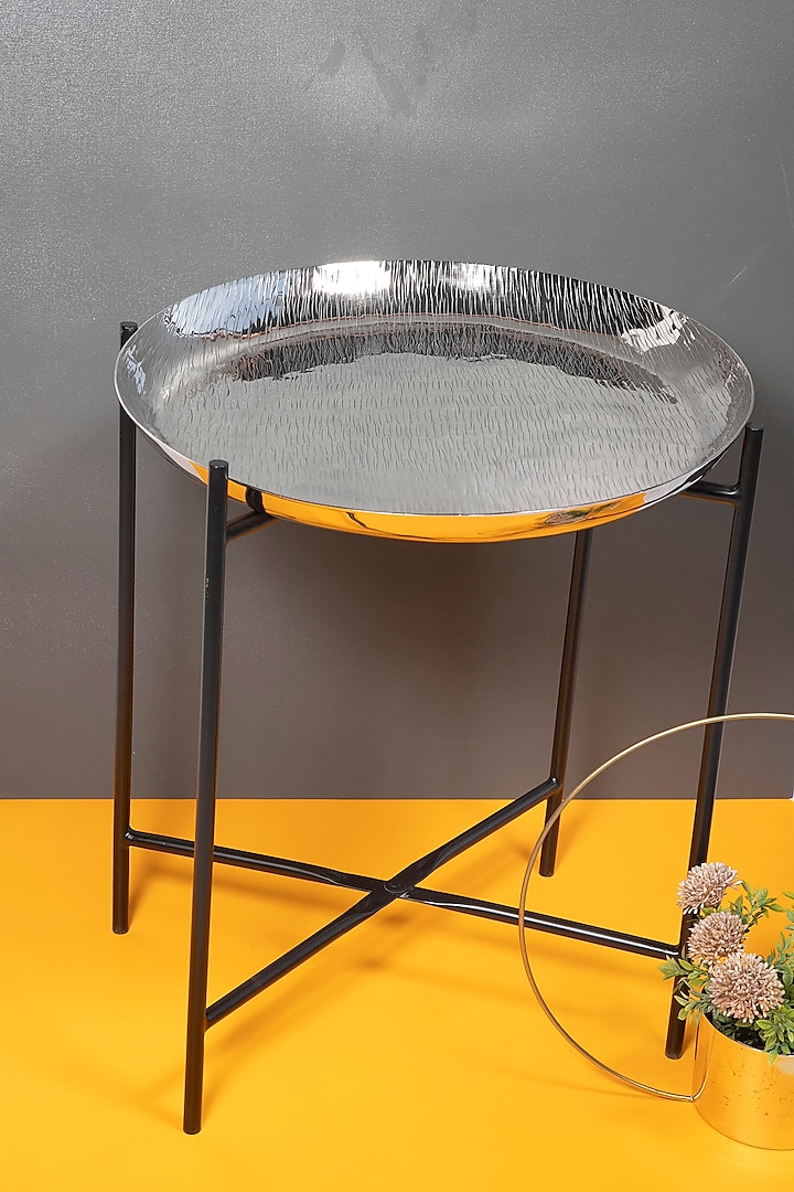 Silver & Black Parsian Platter Table by ICRAFT at Pernia's Pop Up Shop