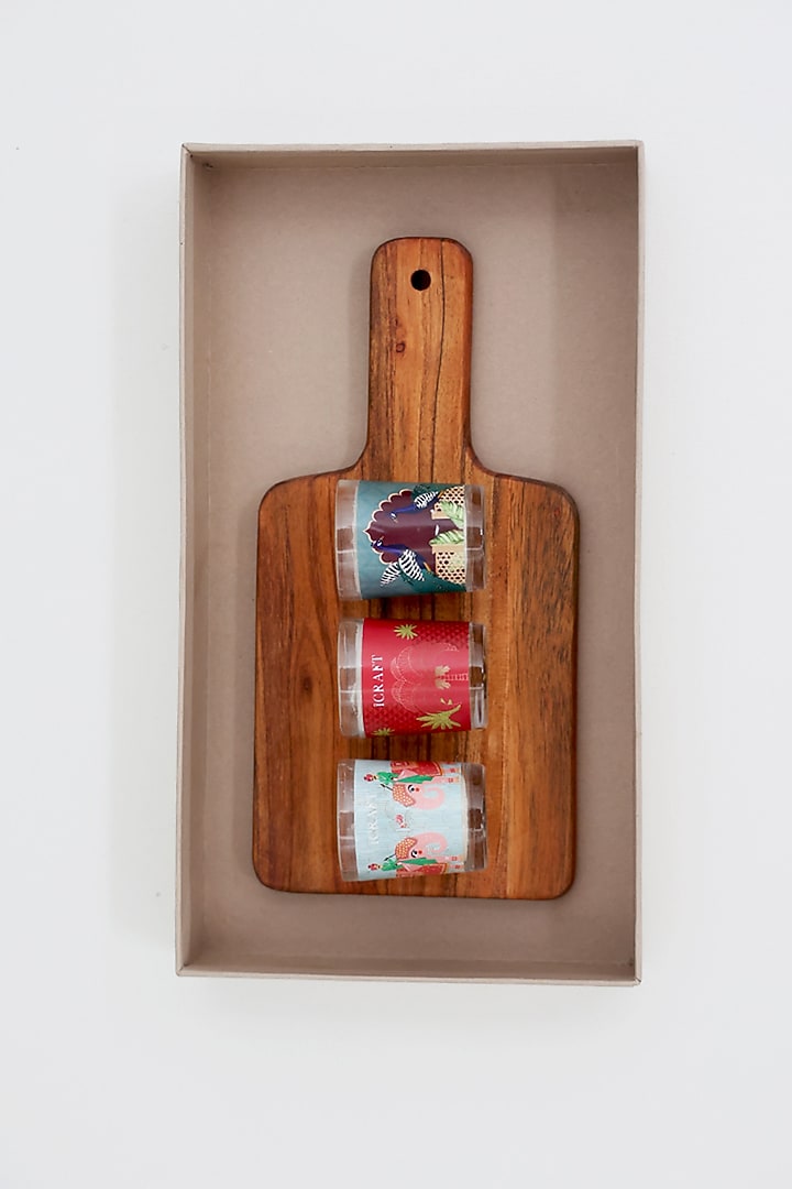 Brown Beso Board Votive Hamper by ICRAFT at Pernia's Pop Up Shop
