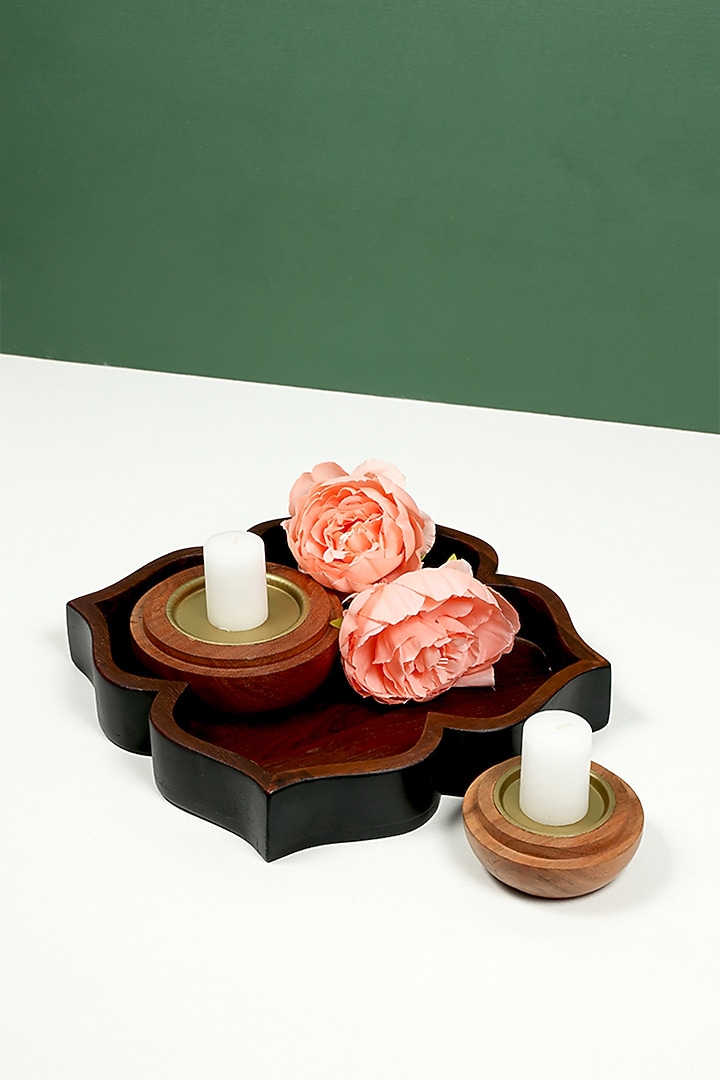 Brown Lotus Tray Hamper by ICRAFT at Pernia's Pop Up Shop